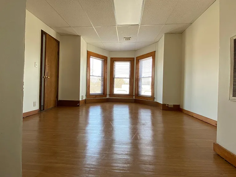 36 Franklin St #3 — Photo 4