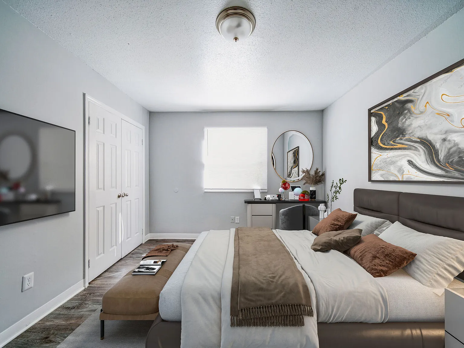 Bella Vista Apartments — Photo 3