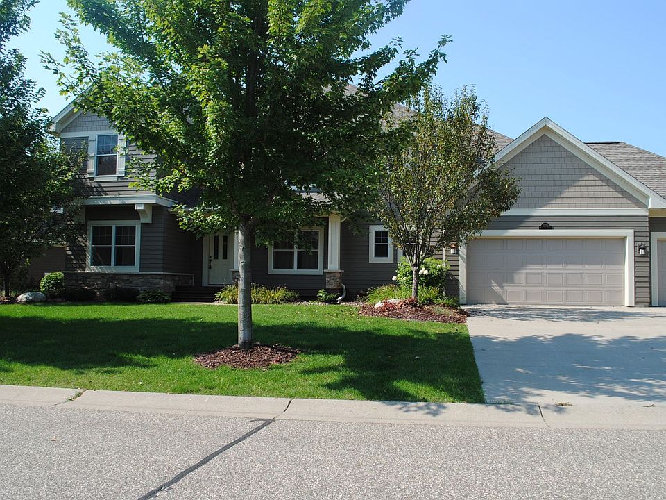 1st image of 10781 Bentwater Ln