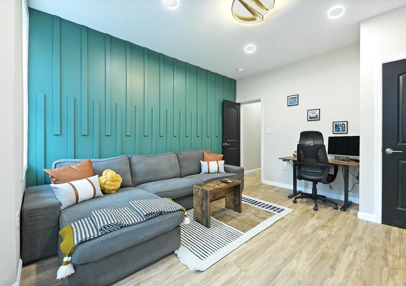 3022 Auchentoroly Terrace - Unit 2 - Fully Furnished/Utilities Included - Short And Long Term Ava... — Photo 1