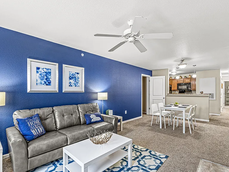 Arborwood Apartments — Photo 33