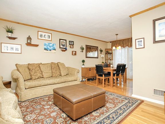 2nd image of 70 Hopper Ave