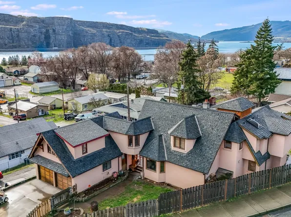 501 Klickitat St, Lyle, WA 98635