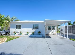 11340 Azalea Ln, Fort Myers Beach, FL 33931