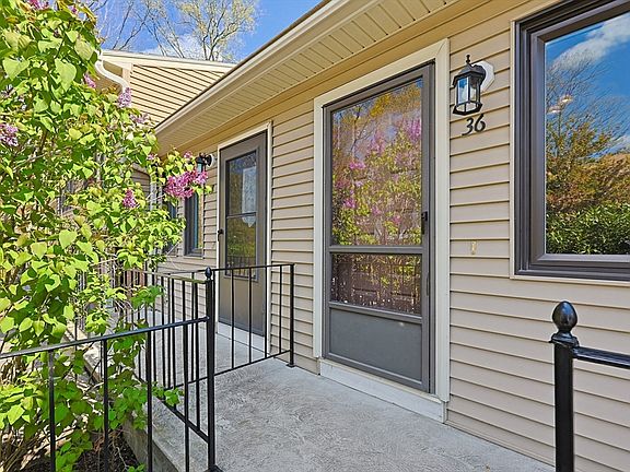 2nd image of 36 Nottingham Rd #36