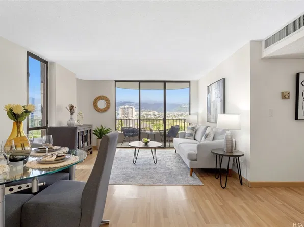 311 Ohua Ave APT 802B, Honolulu, HI 96815