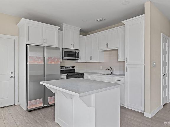 3rd image of 3099 Briggs Rd