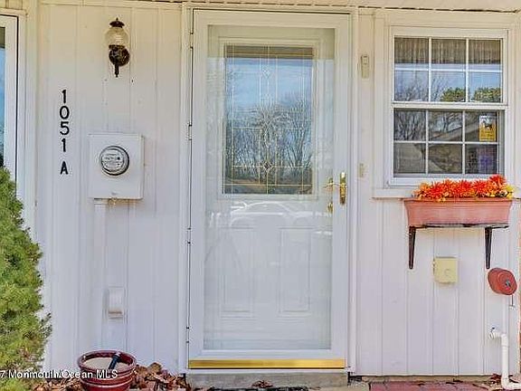 5th image of 1051A Argyll Cir