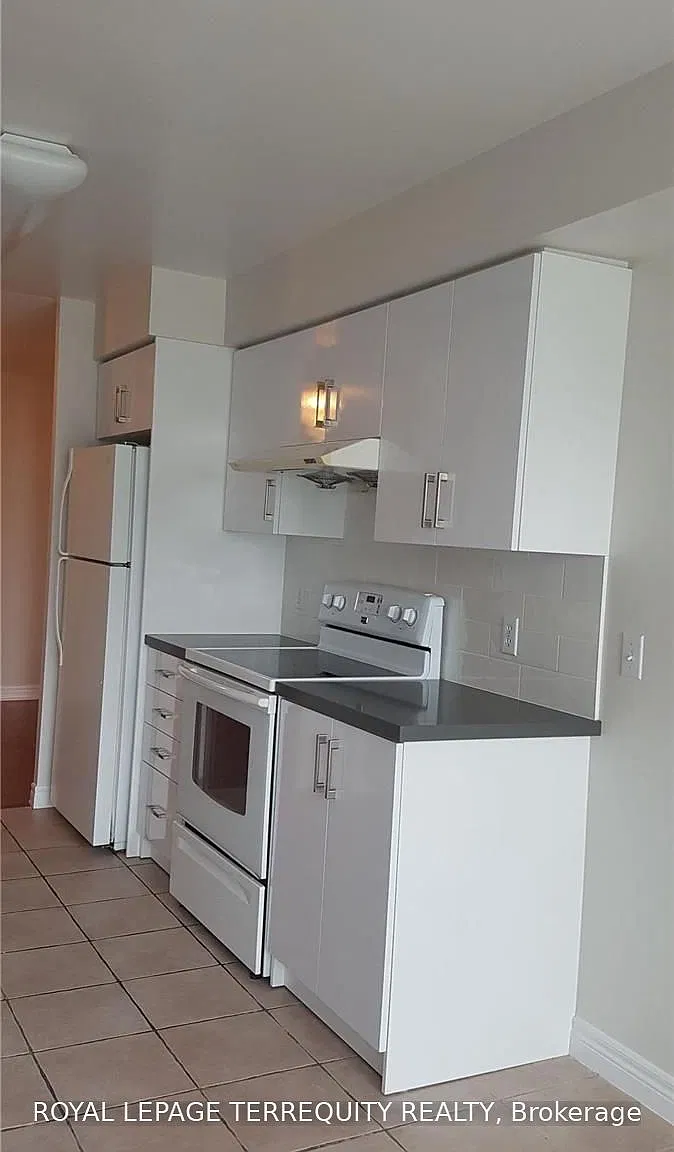 The Majestic II Condo — Photo 2