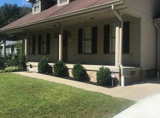 255 Lowes Br, Pikeville, KY 41501