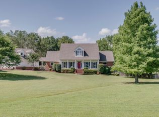 5166 N Cedar Ridge Dr, Memphis, TN 38118