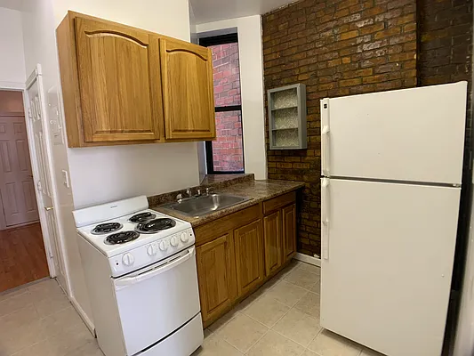 Rented by Union Square Property Management | media 10