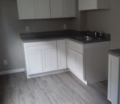 5th image of 211 Essex St Floor 1
