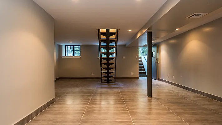 Rented by Nooklyn NYC LLC | media 30