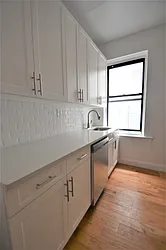 Rented by CITY SKYLINE REALTY INC