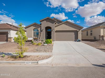 907 Holly Park Ave, Sunland Park, NM, 88008