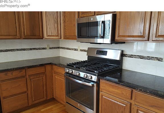 3rd image of 1005 Wolf Creek Dr