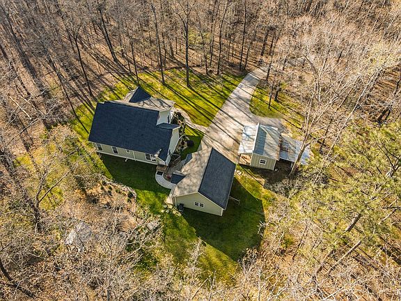 4th image of 243 Highland Dr