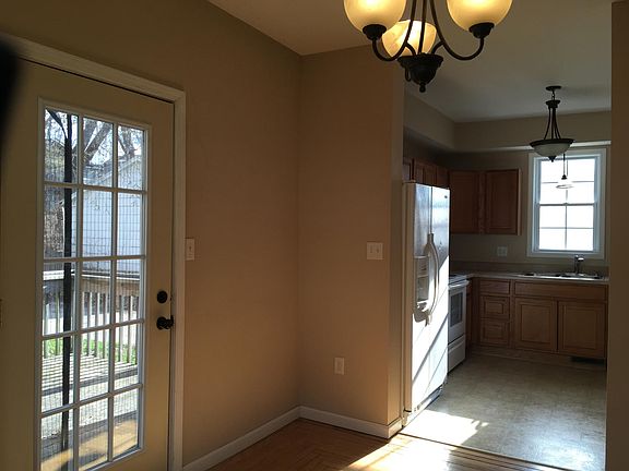 To Back Deck & Kitchen