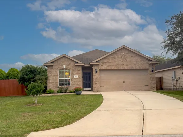 301 Pine Mist Ln, Conroe, TX 77304