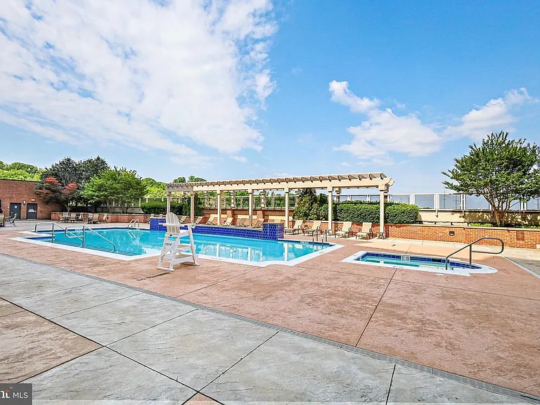 2451 Midtown Ave #1007 — Photo 42