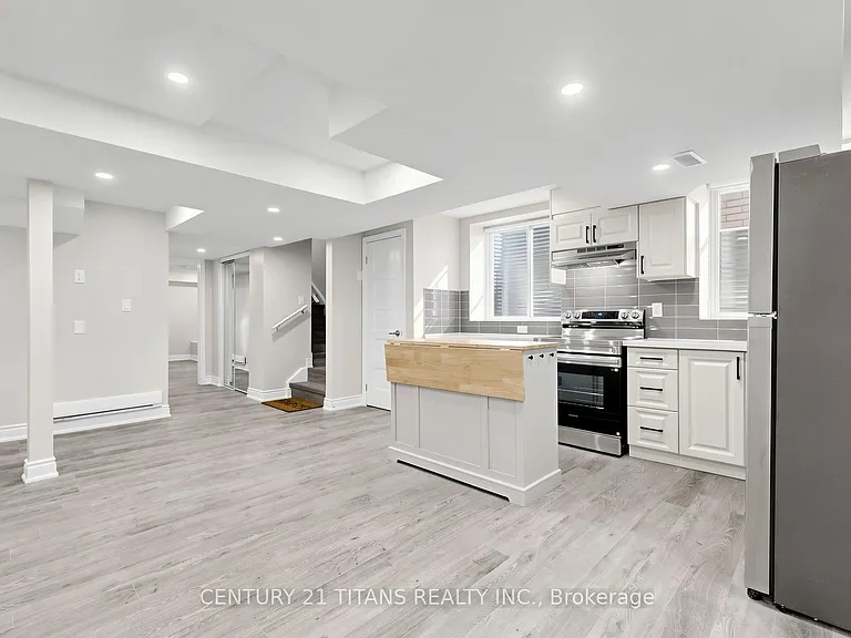 270 Forestwalk St #LOWER — Photo 7