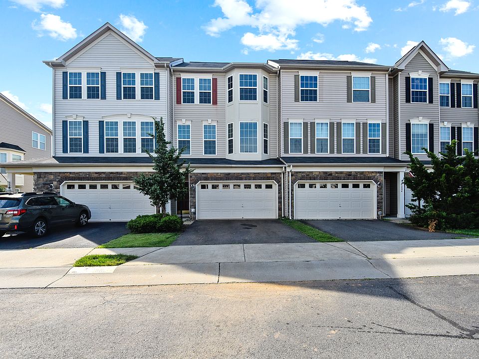 25082 Cypress Mill Terrace front view