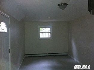 5th image of 272 Brook St