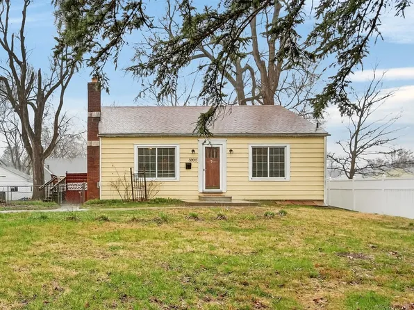 3200 47th St, Des Moines, IA 50310