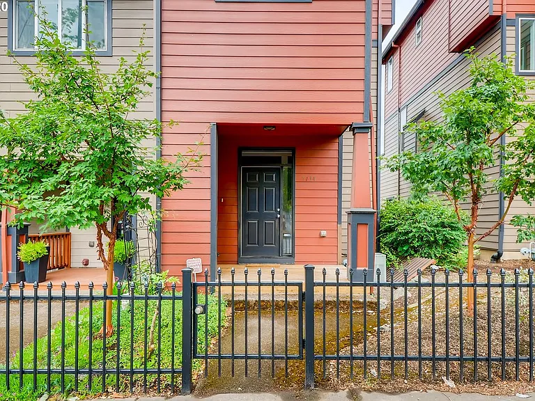 7134 NE Martin Luther King Jr Blvd — Photo 2