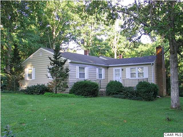 2nd image of 275 Oneals Rd