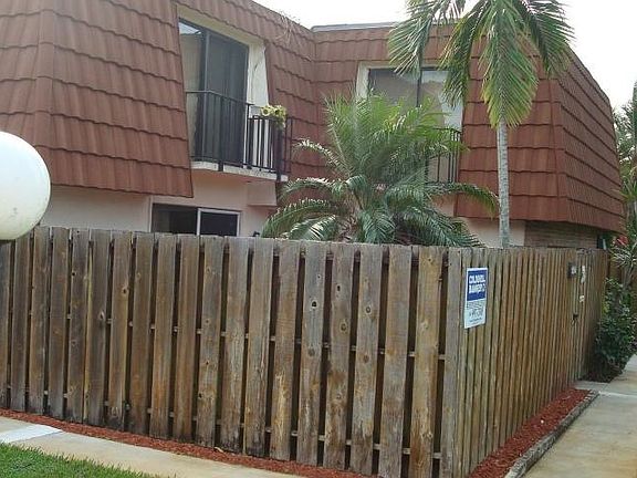 2nd image of 1825 San Juan Dr