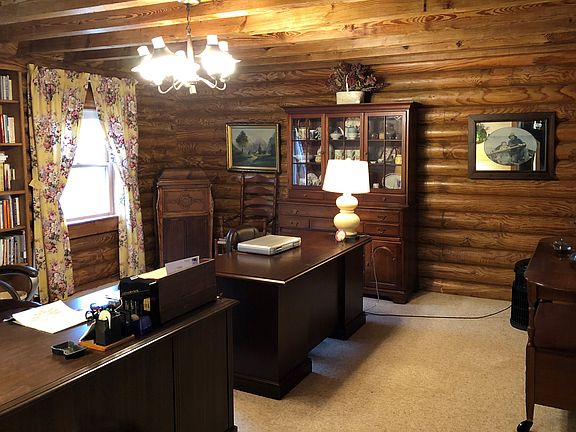 Office or Dining Rm.