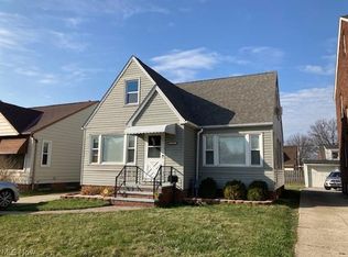 6910 Snow Rd, Parma, OH 44129