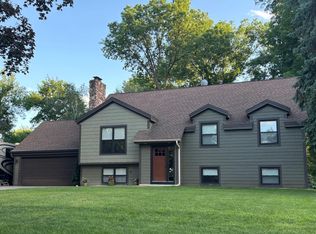 6647 Rustic Rd SE, Prior Lake, MN 55372