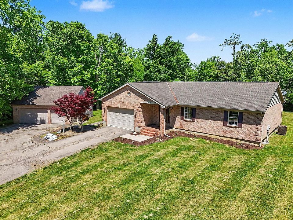 1st image of 305 Eagle Knoll Dr