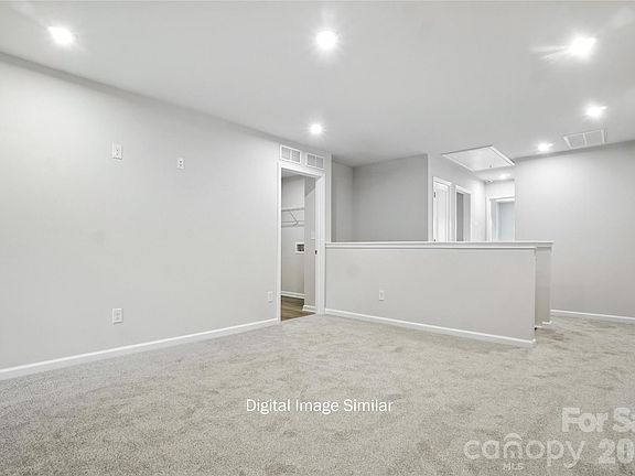 4th image of 1227 Vibrant Rd