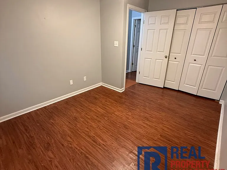 244 Palmetto St — Photo 9