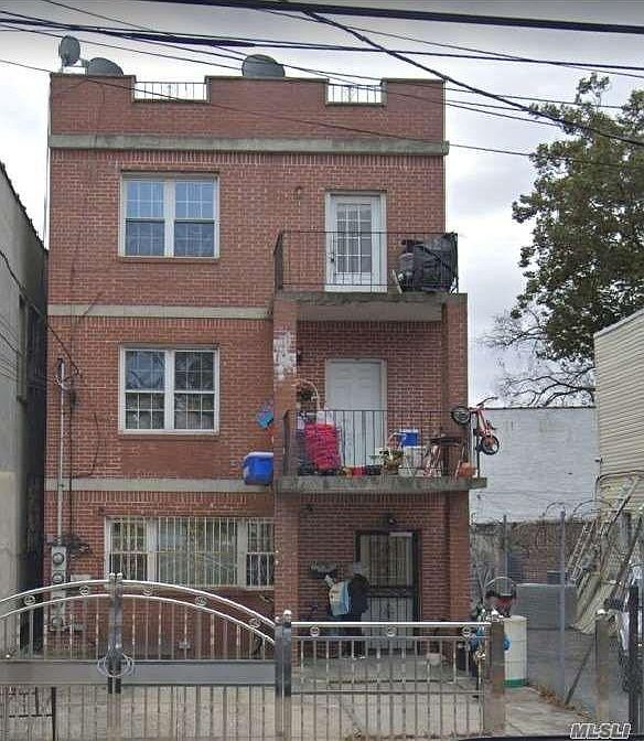 2nd image of 10516 34th Ave