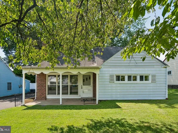 524 Selma St, Philadelphia, PA 19116