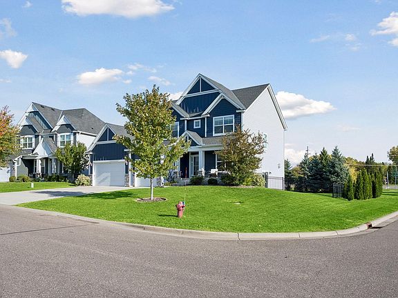 4th image of 10580 Three Oaks Ln