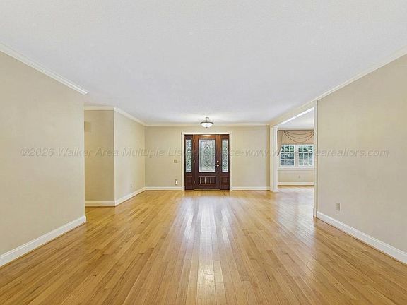 4th image of 203 Cherokee Cir