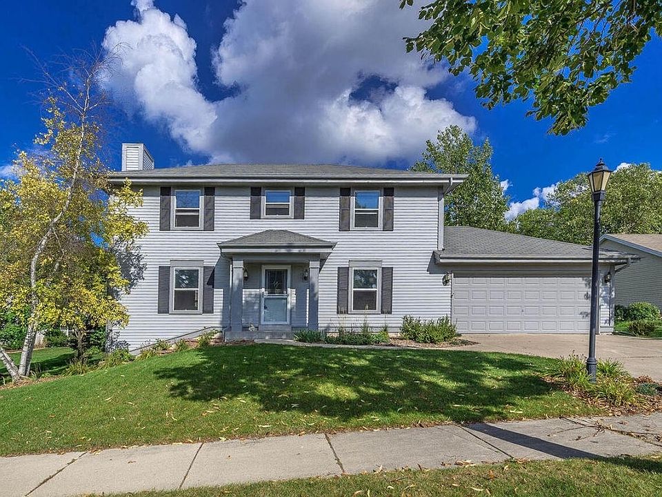 1st image of 2611 Brighton Dr