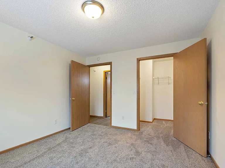 Woodland Park Apartments, Anoka, MN