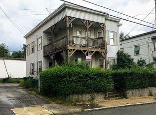134 Clarendon St, Fitchburg, MA 01420