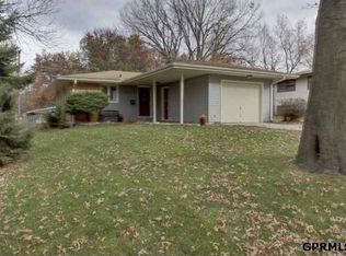 8716 Fowler Ave, Omaha, NE 68134