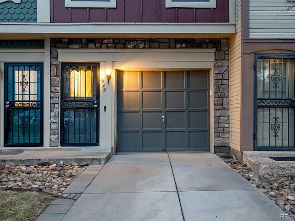 3rd image of 922 S Paris Court