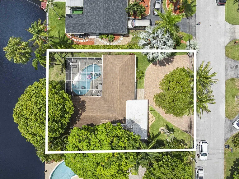1710 SW 4th Ave — Photo 51