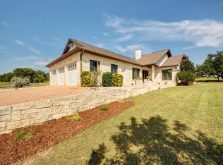 1039 Pioneer Cir, Dripping Springs, TX 78620