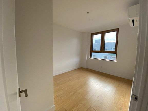 5th image of 379 Harman St APT 5D